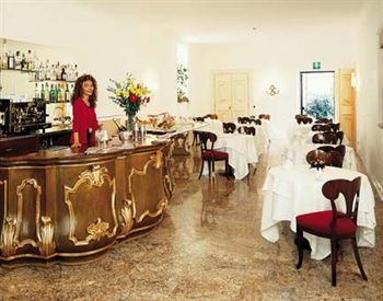Hotel Europa Udine Ngoại thất bức ảnh