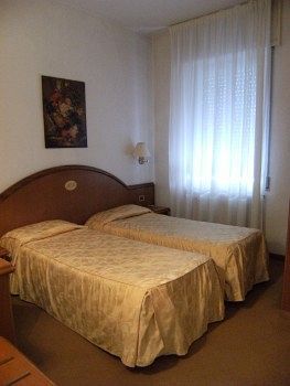 Hotel Europa Udine Ngoại thất bức ảnh