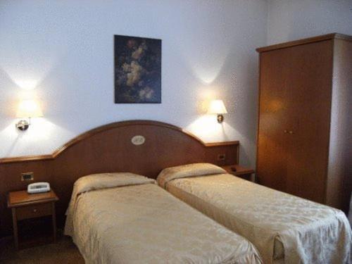 Hotel Europa Udine Ngoại thất bức ảnh